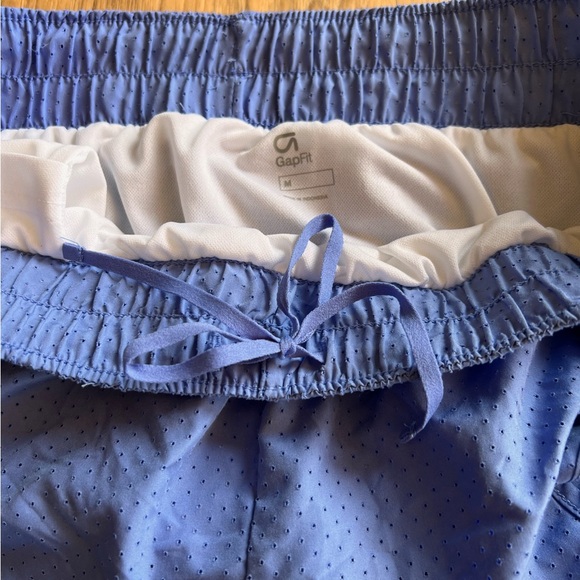 NIKE/UA/Gap Fit Shorts Bundle of 4 Women’s Running Shorts Lined Athletic Shorts - Picture 12 of 16